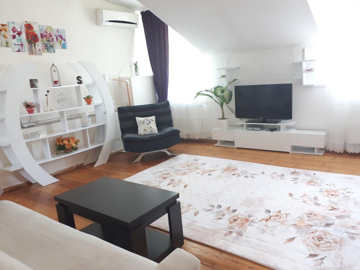 Karin House Apartman Tbiliszi Kültér fotó