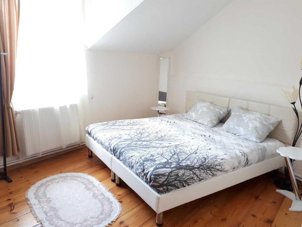 Karin House Apartman Tbiliszi Kültér fotó